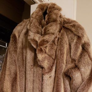 NEW! Sable faux mink coat. Never worn.